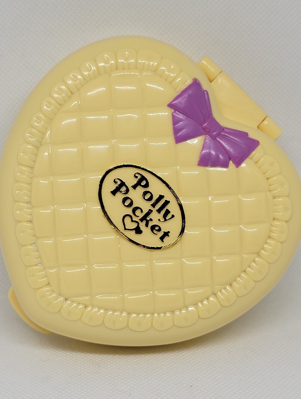 VINTAGE 1994 Polly Pocket STROLLIN' BABY Compact - RESTORED - Compact ONLY